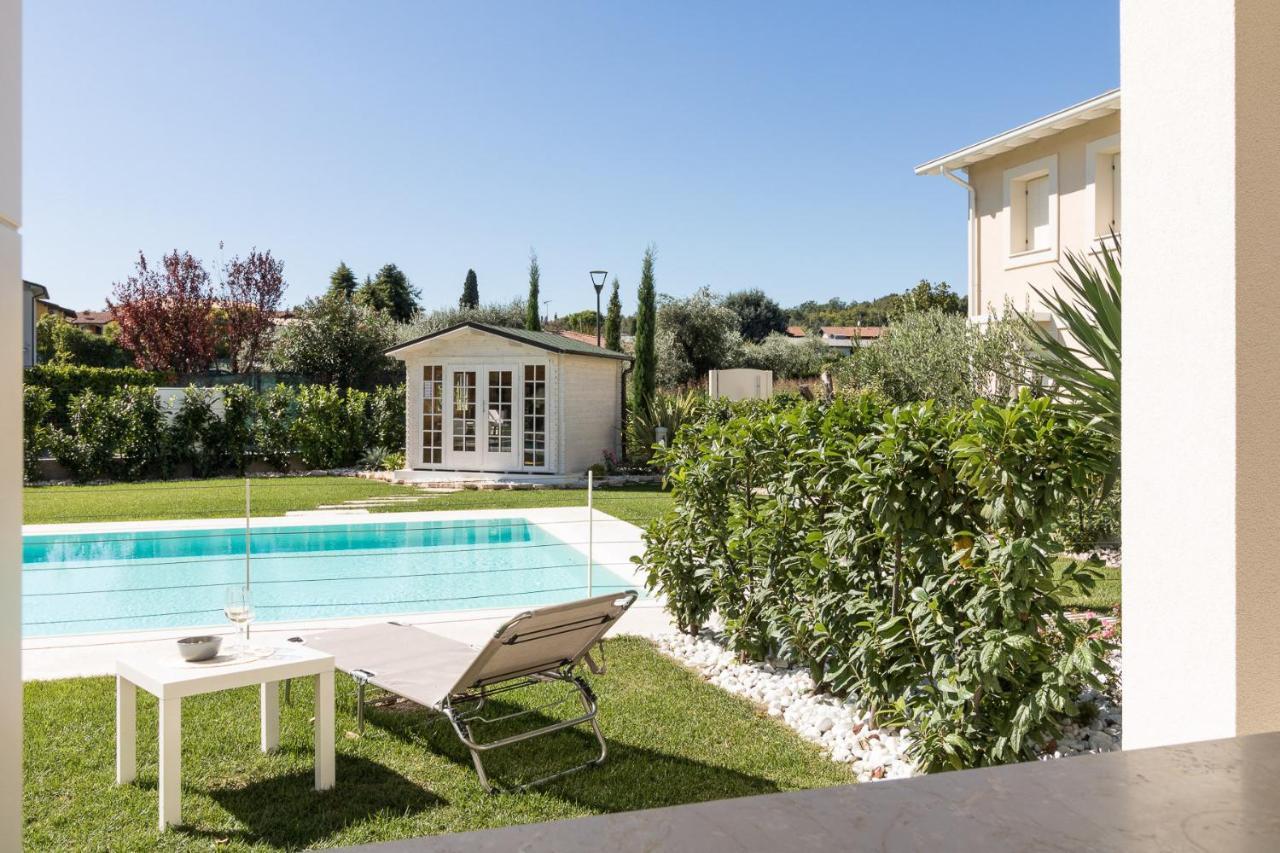Villa Meri Manerba del Garda Exterior photo