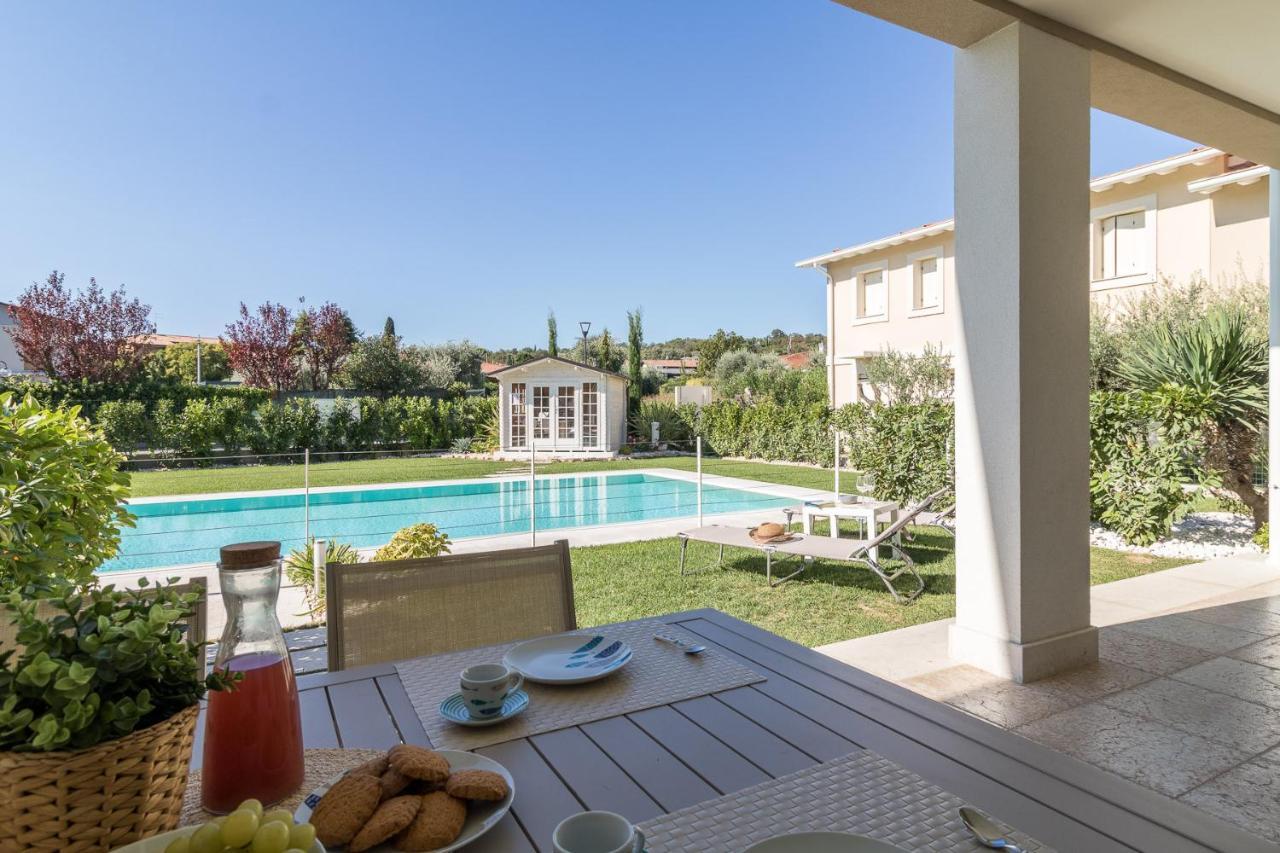 Villa Meri Manerba del Garda Exterior photo